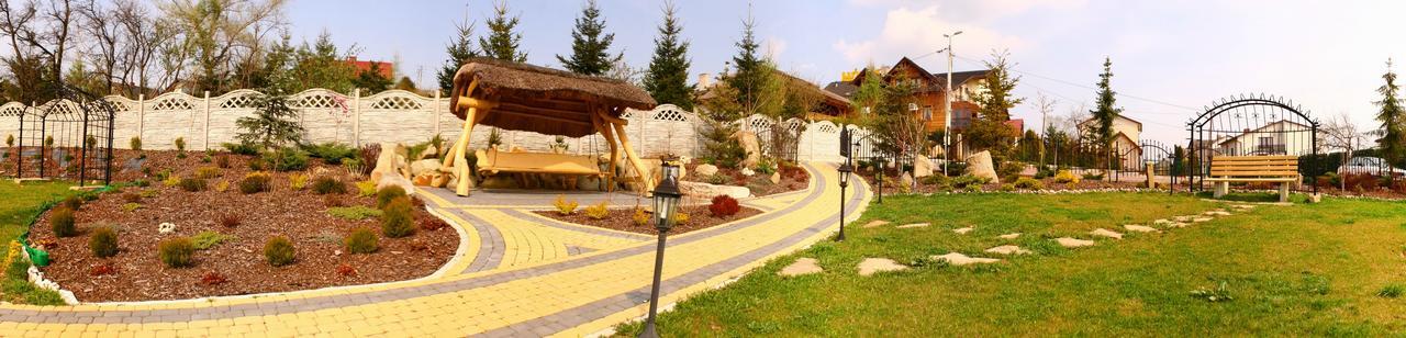 Zajazd ,,Pod Jeleniem" Okrajnik Exterior foto